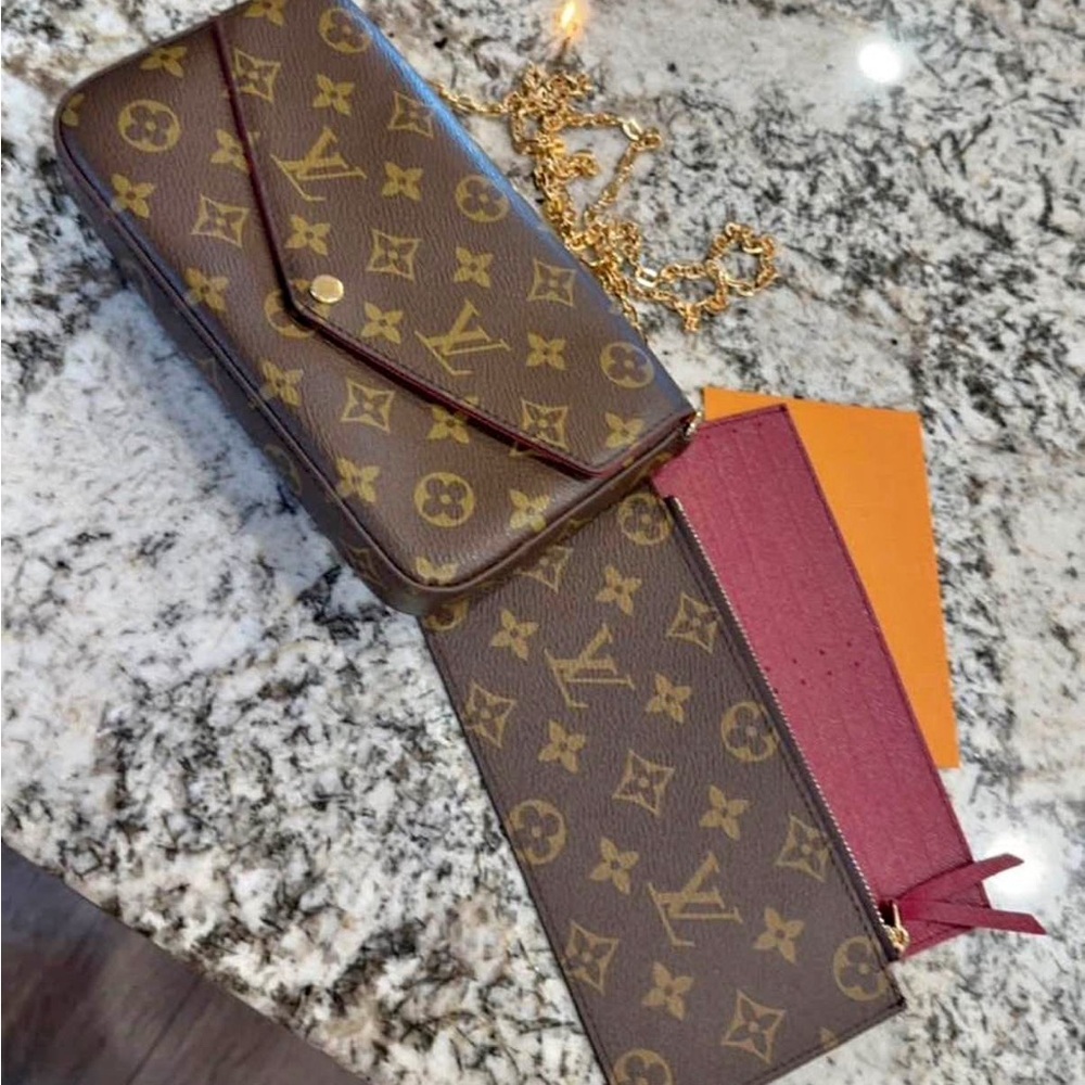 Sold! Louis Vuitton Pochette Félicie monogram - Picture 2 of 2